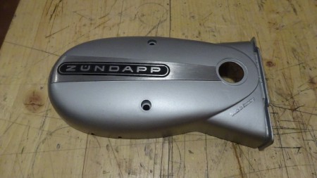 Linker Motordeckel fertig